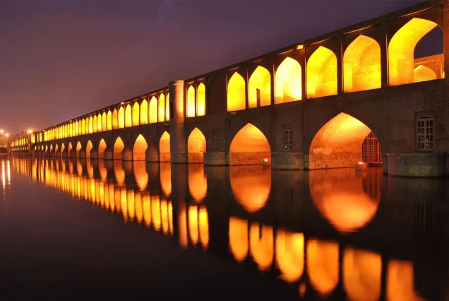 تور اصفهان